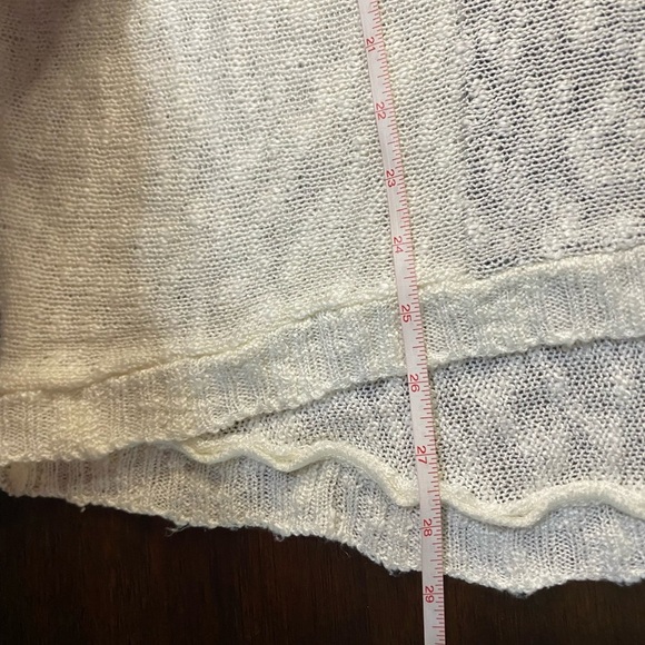 Eyeshadow Women's Sweater, Size XL White/Black, 100% Acrylic - Picture 2 of 6